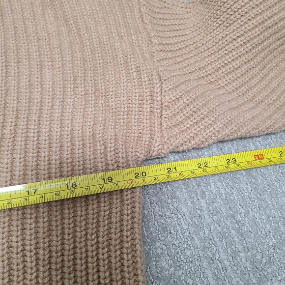 Madewell Balloon Sleeve Merino Wool Beige Sweater NWT - Picture 4 of 5